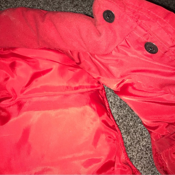 GAP "Premium" Down Red Winter Vest Y2K Super Rare Excellent Quality NEW - Picture 8 of 11